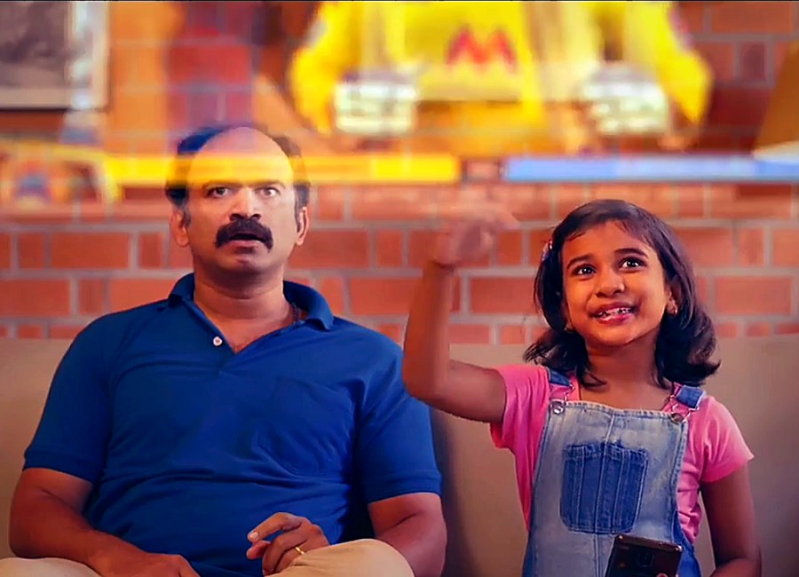 Family sitcom style ad film